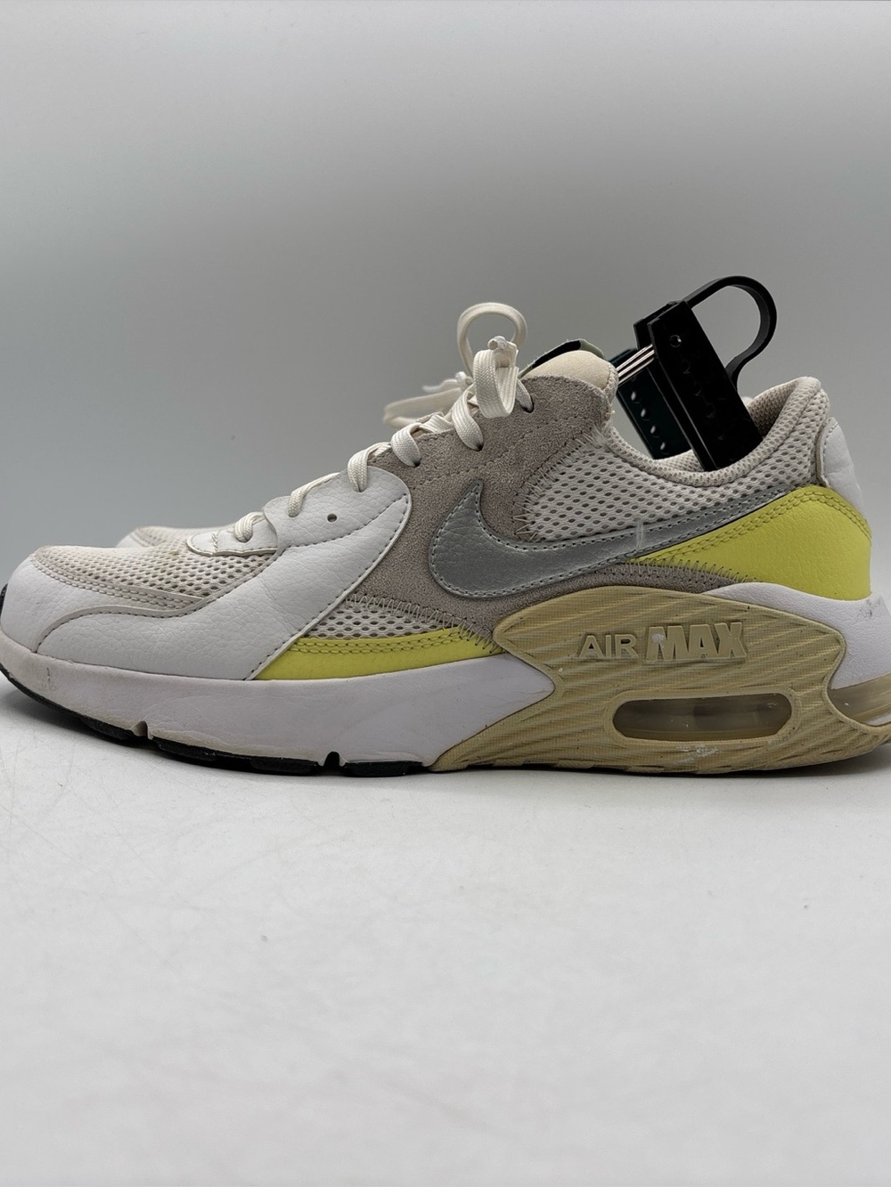 Nike Air Max Excee Women’s Running Shoes White Yellow CD5432-111 9.5 Sneakers